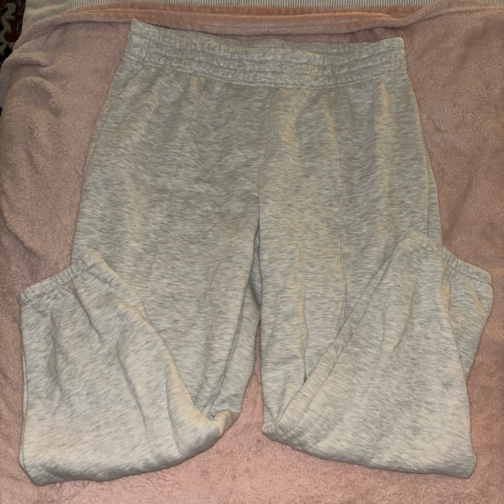 grey jogger sweatpants SO SOFT